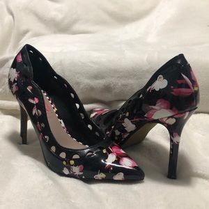 BETSEY JOHNSON HEELS